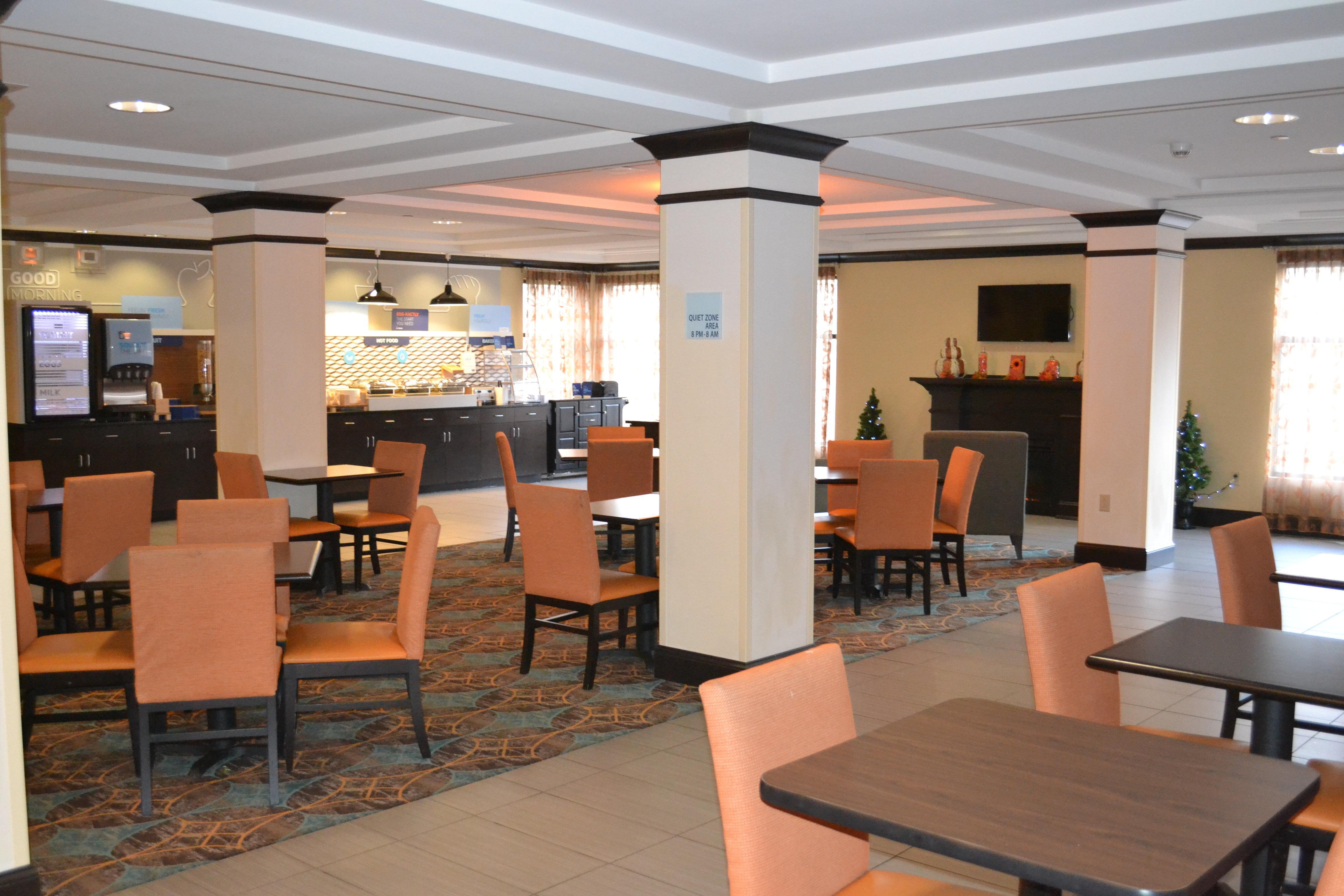 Holiday Inn Express Selinsgrove By Ihg Shamokin Dam Exterior foto