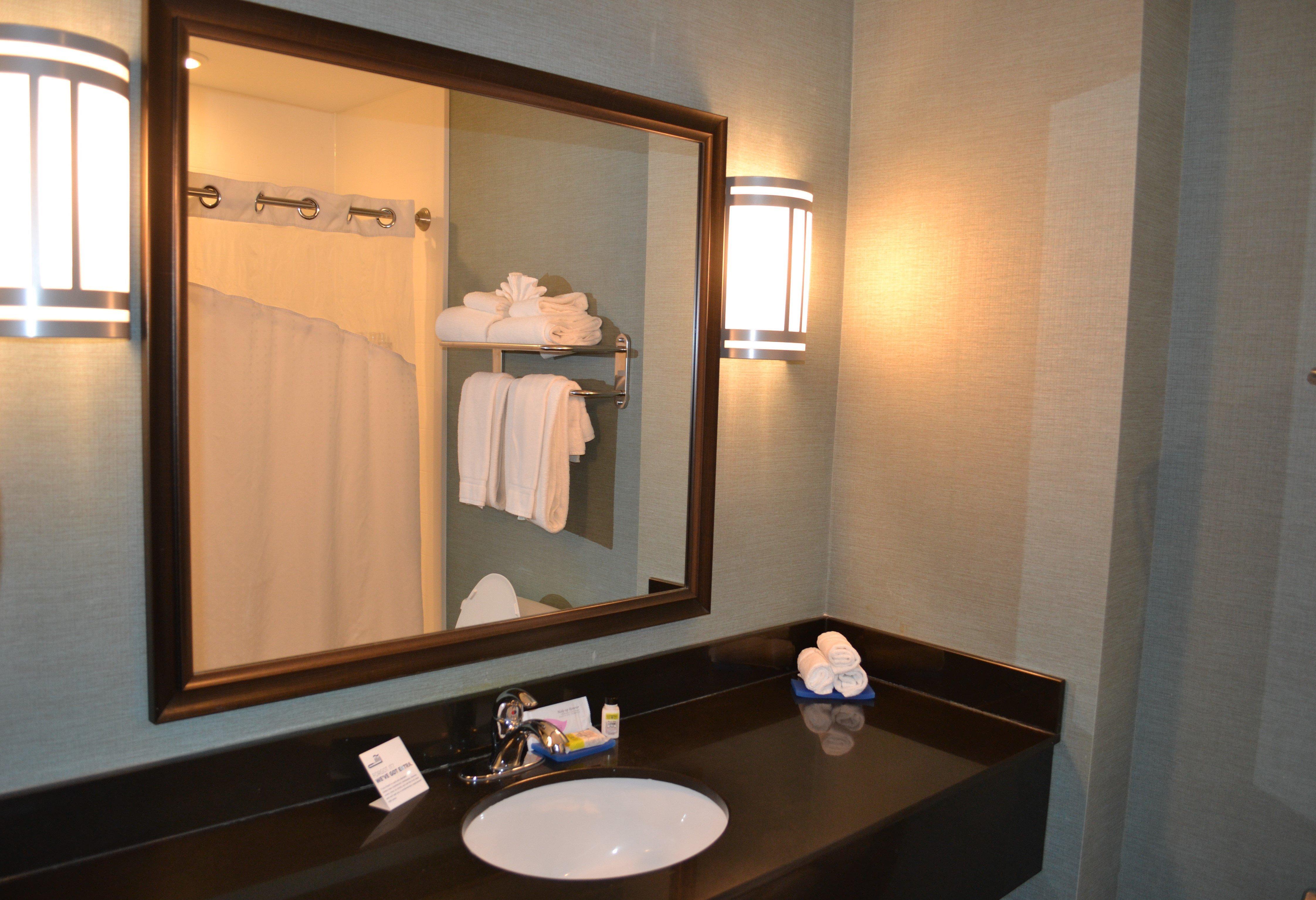 Holiday Inn Express Selinsgrove By Ihg Shamokin Dam Exterior foto
