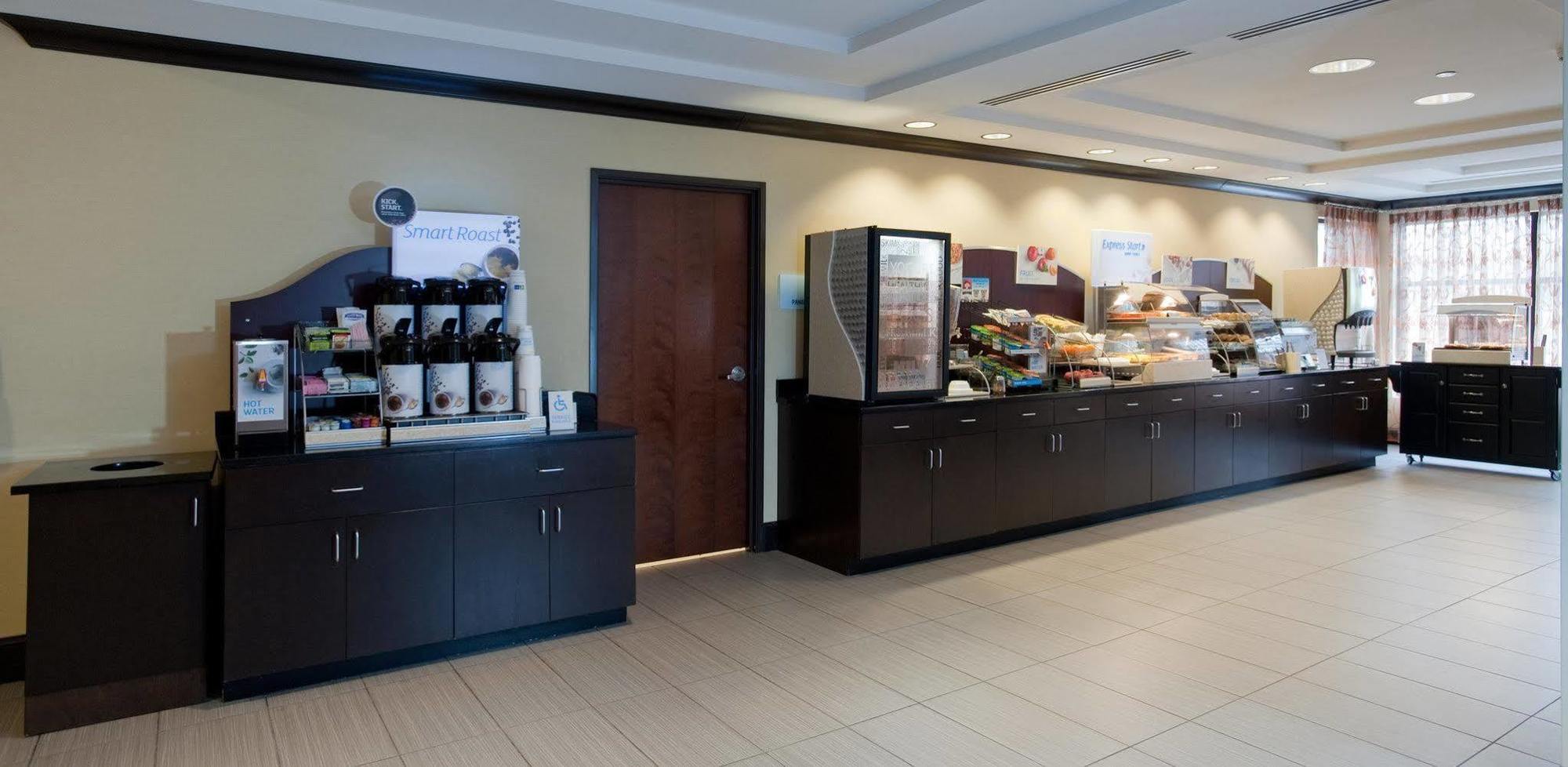 Holiday Inn Express Selinsgrove By Ihg Shamokin Dam Exterior foto